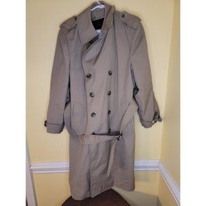 London Fog Maincoats coat Size 36 short Removable Liner Made in USA